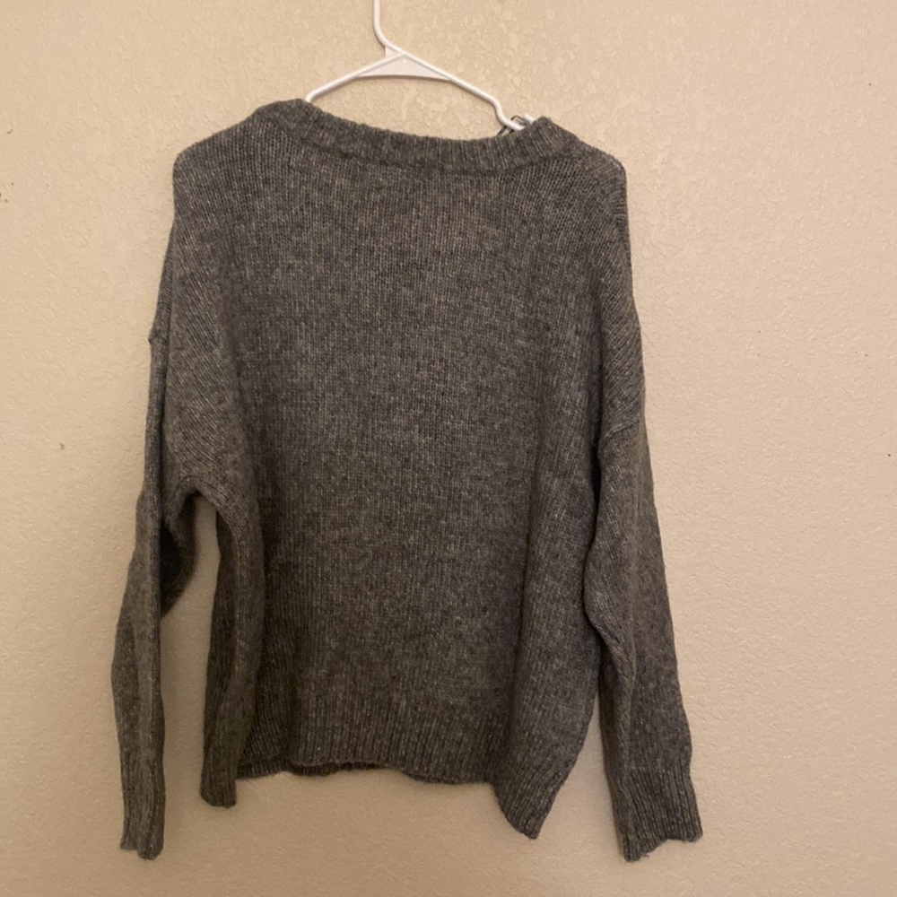 Sweater - Picture 3 of 4